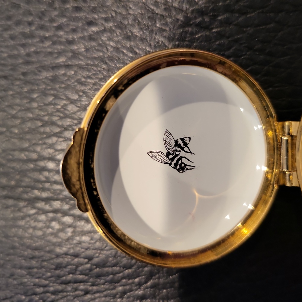Staffordshire Enamel Hand Painted in the Old Bilston Battery Tradition P… - Picture 8 of 10